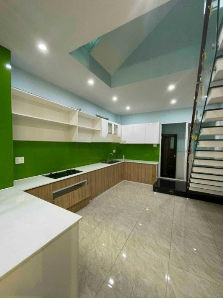 Bán nhà 3 tầng hẻm xe hơi Đường Lạc Long Quân, Phường 10, Quận 11, Hồ Chí Minh